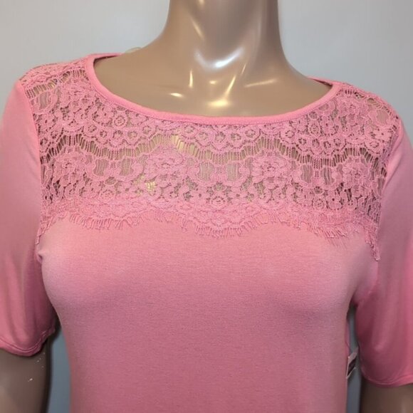 BAY STUDIO Petite Short Sleeve Top Sheer Lace Yoke Stretchy Rayon Barbie - Picture 2 of 10